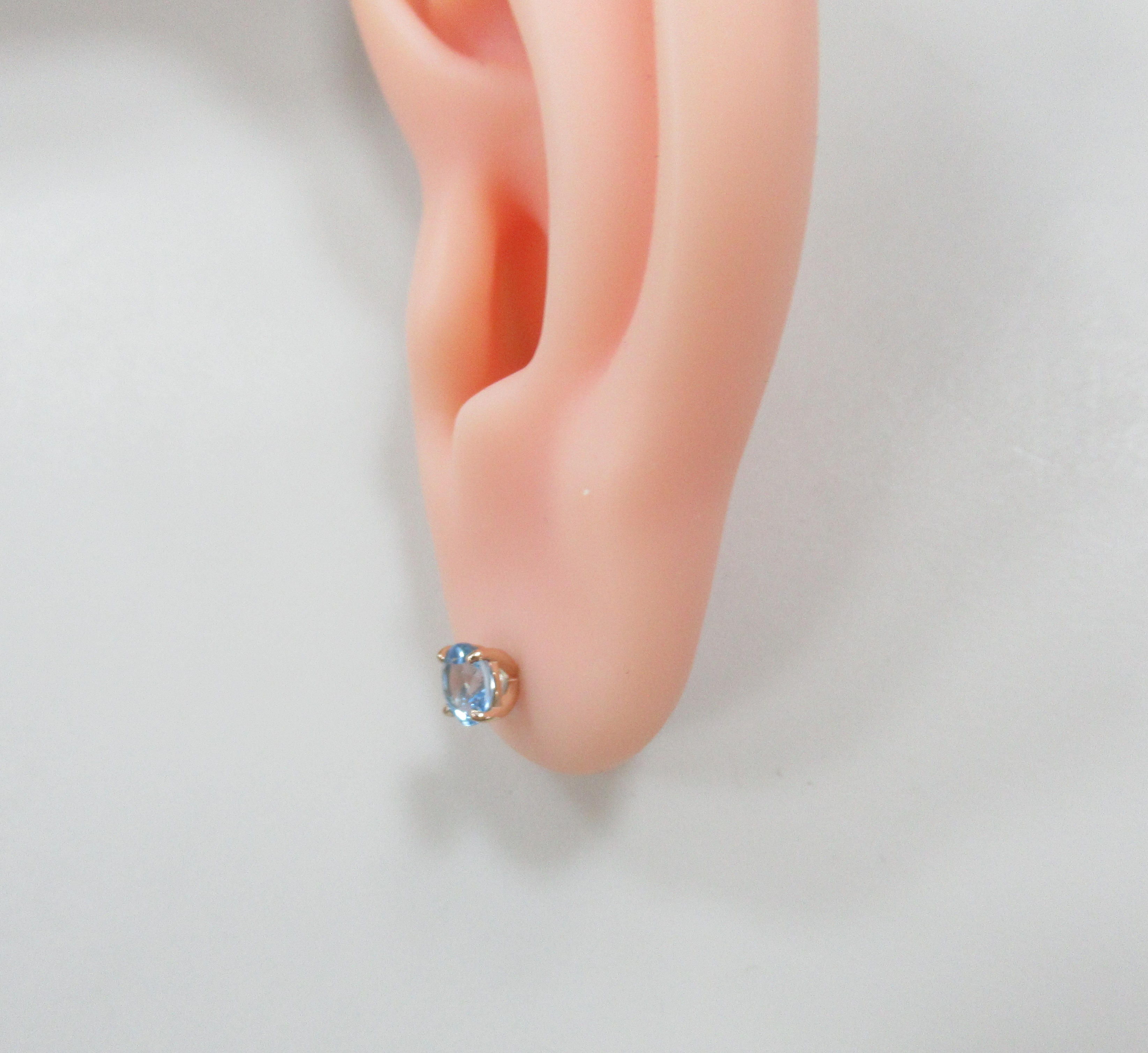 10512-000681 Серьги (Au 585)